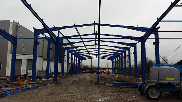 Neubau von zwei Gewerbehallen in Bergheim