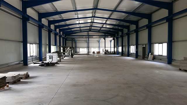 Neubau von zwei Gewerbehallen in Bergheim