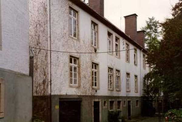 alter Gebäudezustand