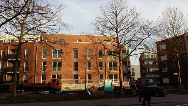 fertiggestelltes Gebäude